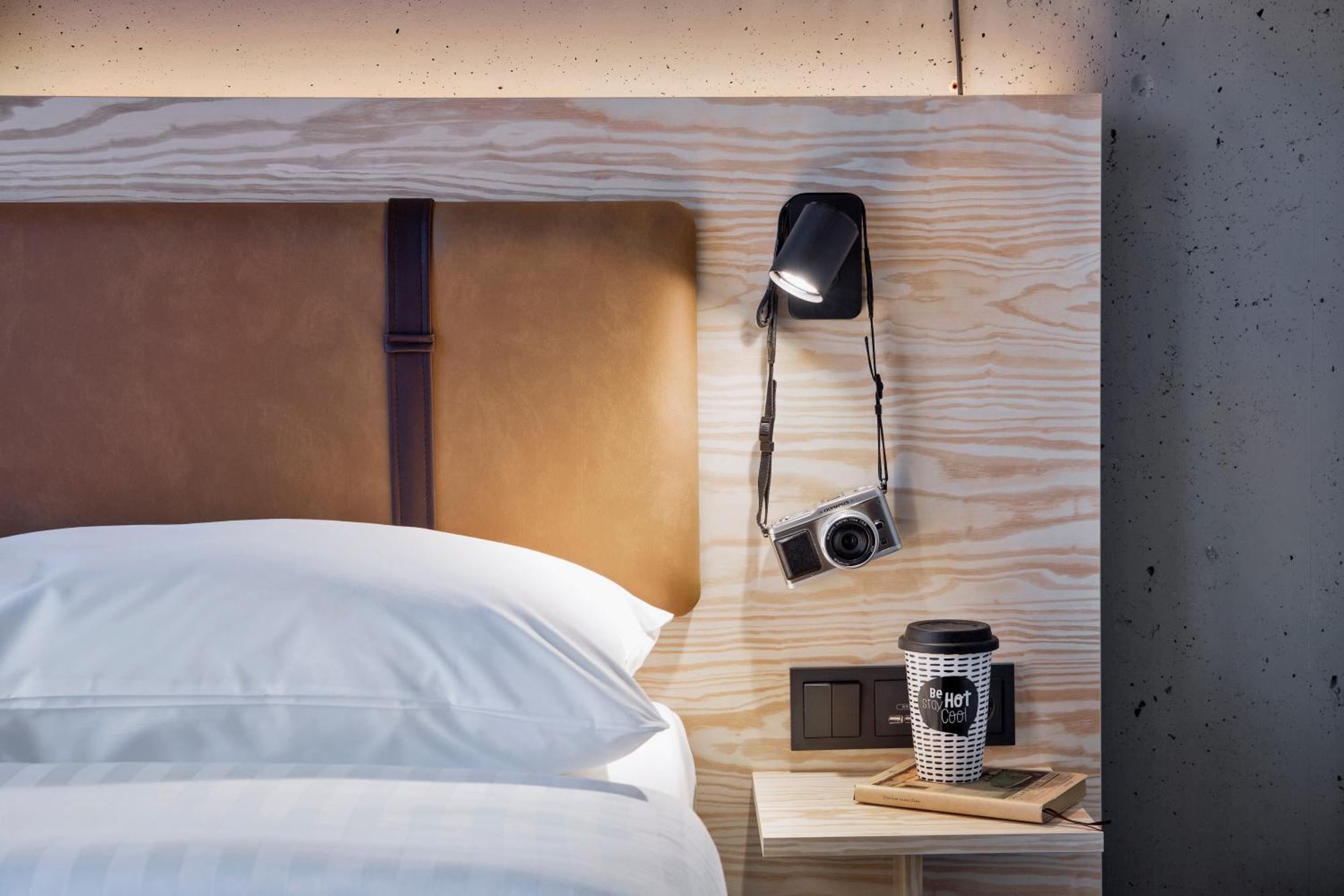 Moxy Duesseldorf South Ξενοδοχείο Εξωτερικό φωτογραφία