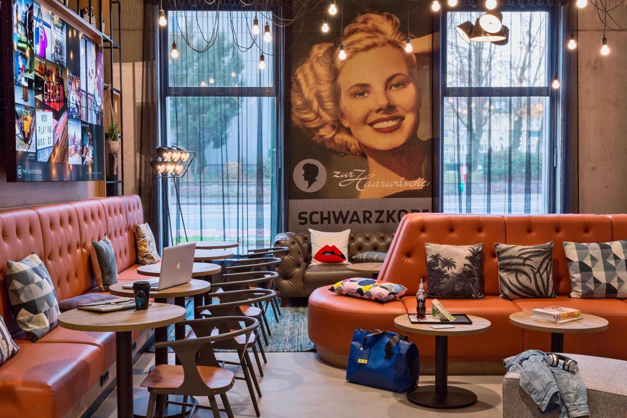Moxy Duesseldorf South Ξενοδοχείο Εξωτερικό φωτογραφία