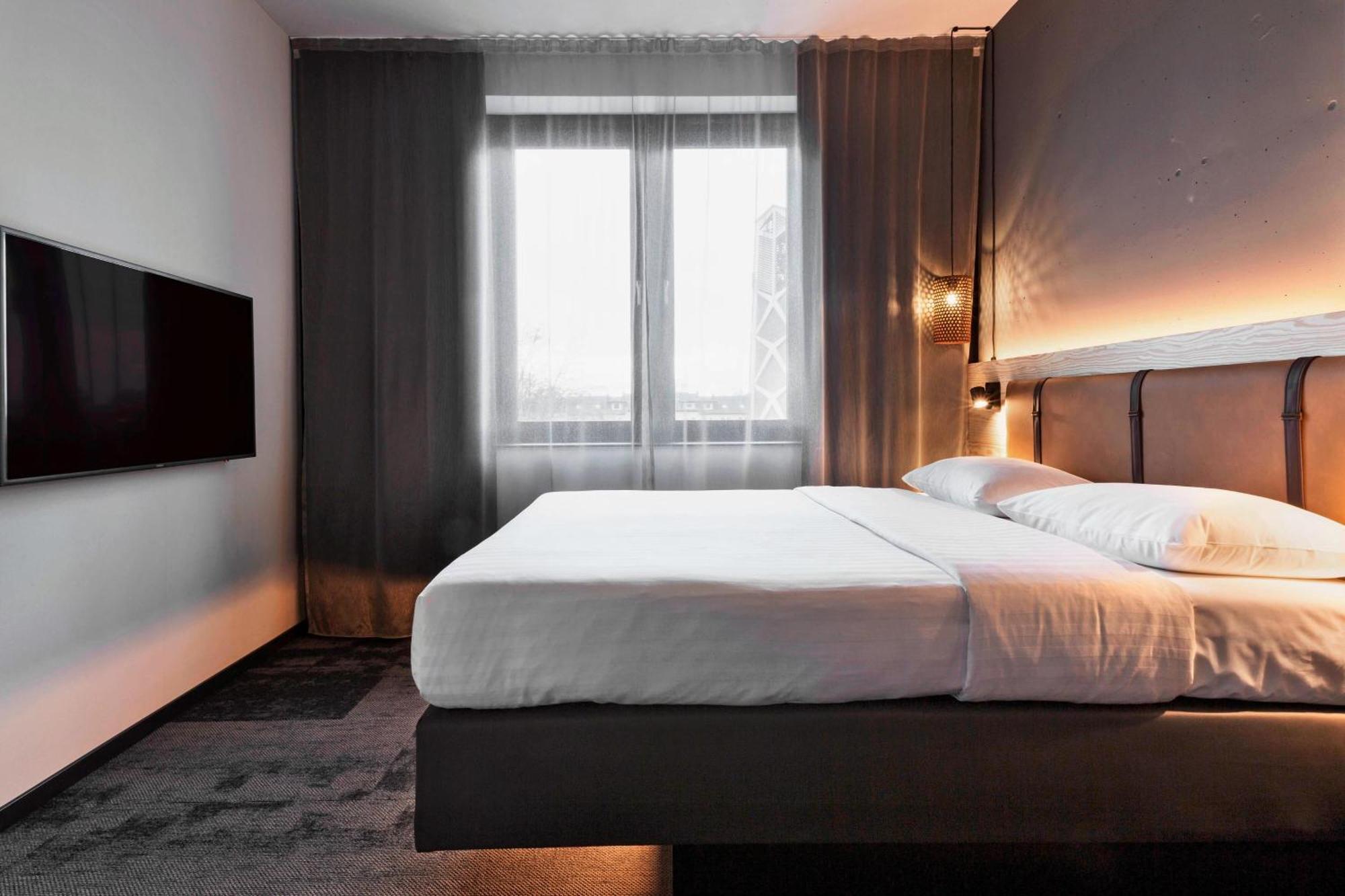 Moxy Duesseldorf South Ξενοδοχείο Εξωτερικό φωτογραφία