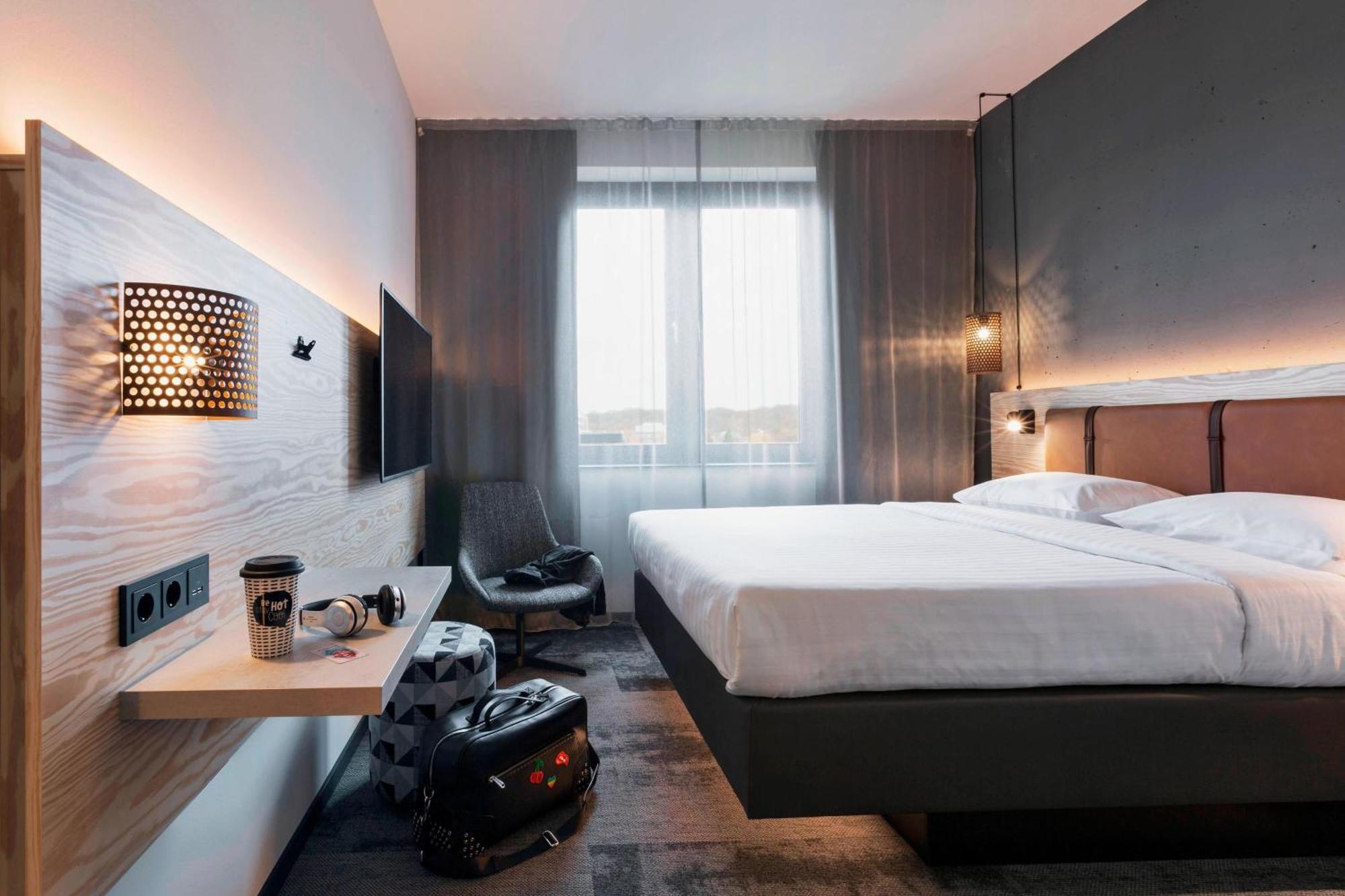 Moxy Duesseldorf South Ξενοδοχείο Εξωτερικό φωτογραφία